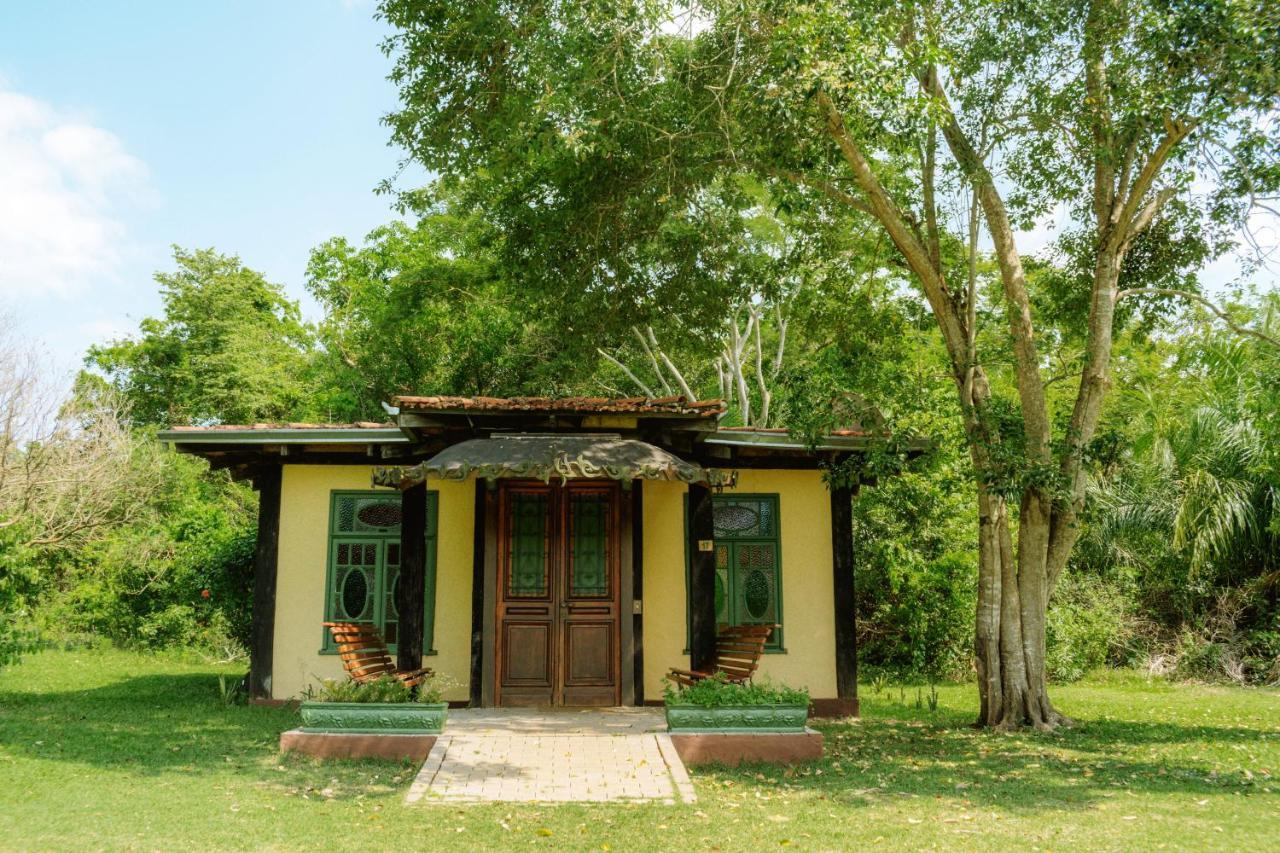 Hotel Santa Esmeralda Bonito  Buitenkant foto